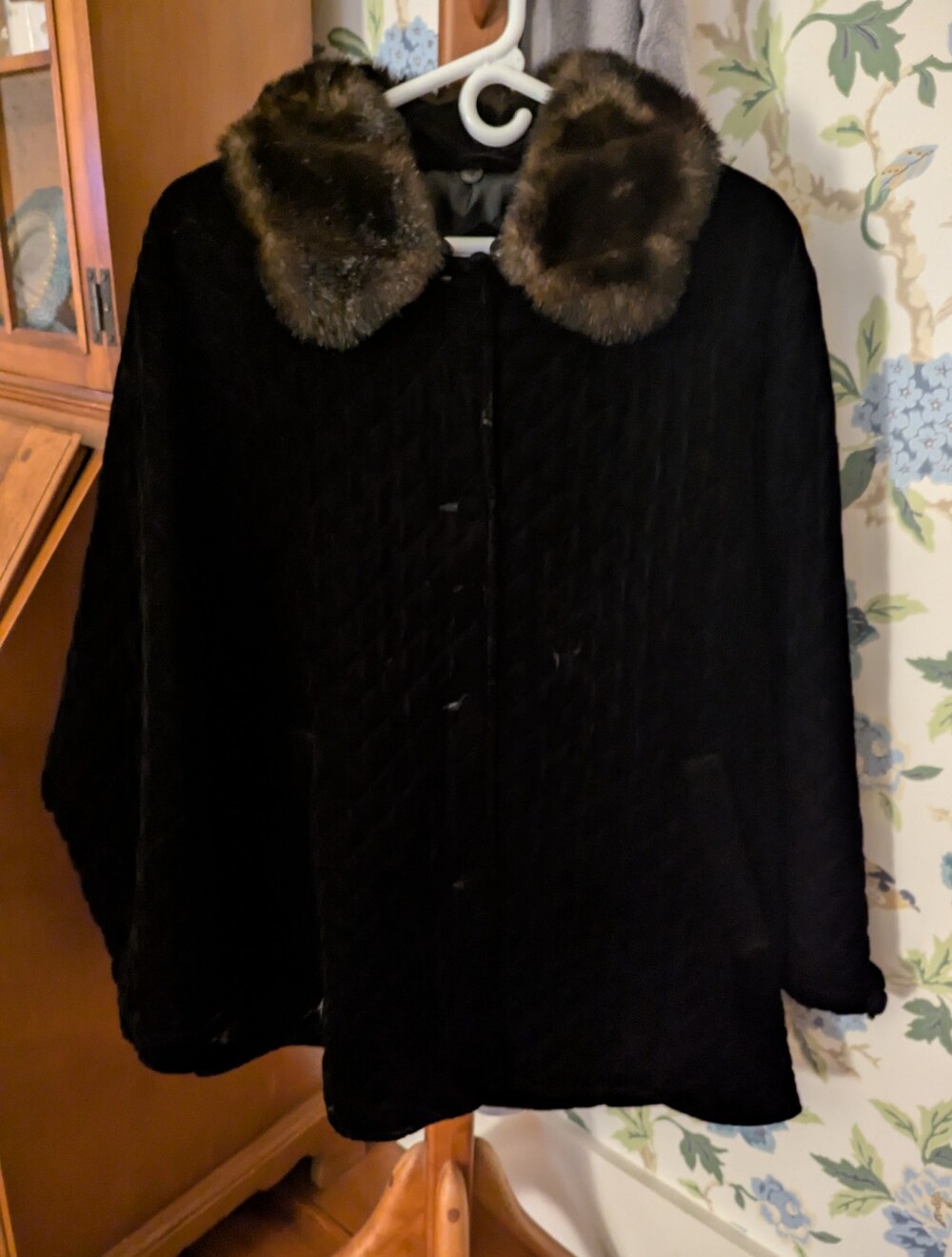 Talbots Black Quilted Pea Coat with Brown Faux Fur Collar